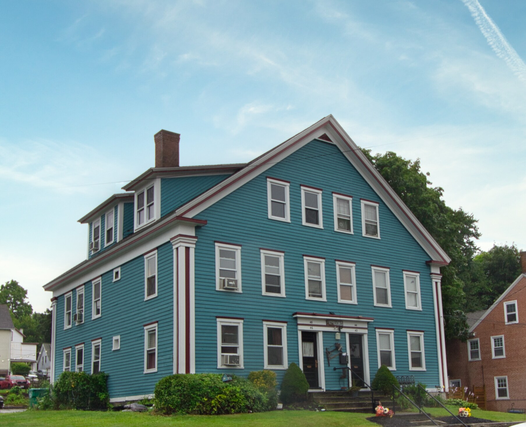 42 Fletcher St, Whitinsville, MA for sale Primary Photo- Image 1 of 1