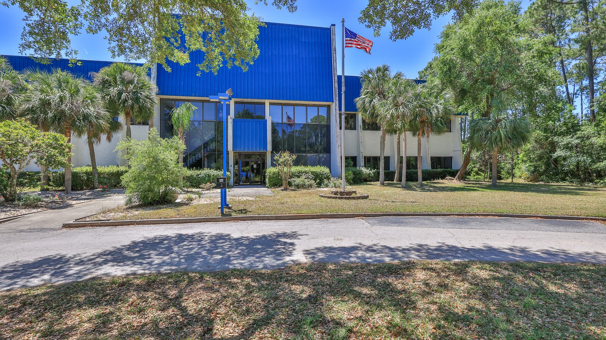 2 Commerce Blvd, Palm Coast, FL for lease Building Photo- Image 1 of 40