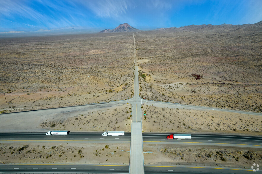 I 40 exit National Trails Hwy, Needles, CA for sale - Building Photo - Image 1 of 13