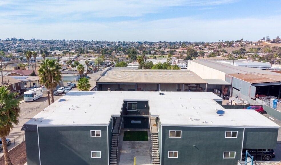 9258 Birch St, Spring Valley, CA for sale - Building Photo - Image 3 of 16