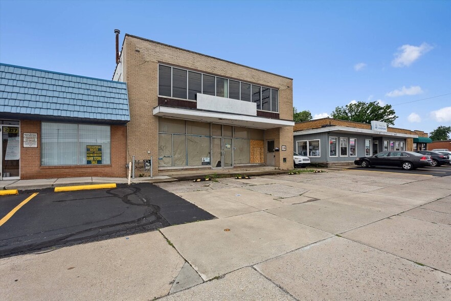 2221 Brookpark Rd, Parma, OH 44134 Retail for Sale