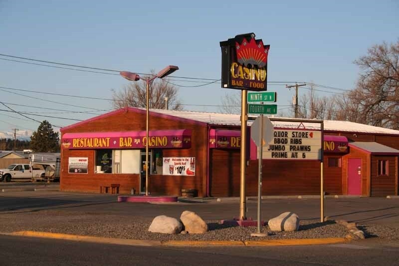 341 N 9th St, Columbus, MT for sale - Primary Photo - Image 1 of 1