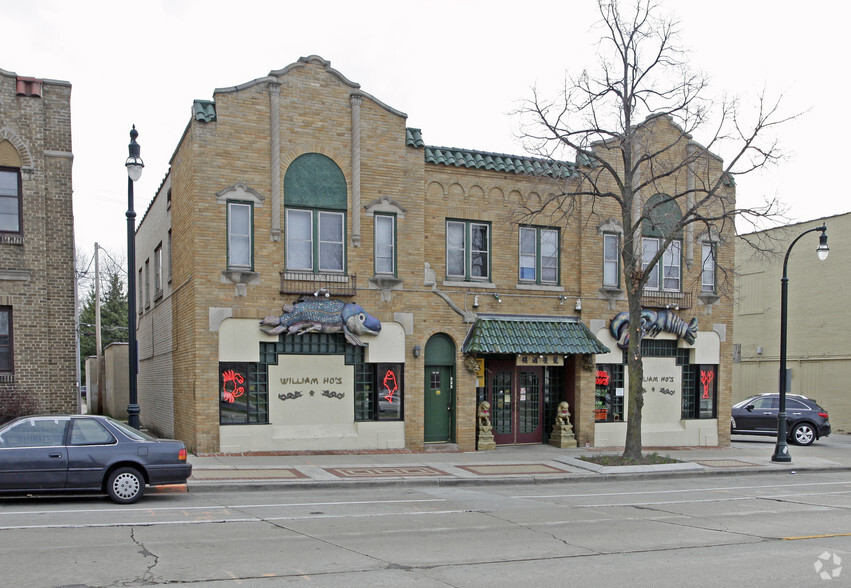 3524 N Oakland Ave, Milwaukee, WI for lease - Building Photo - Image 2 of 2