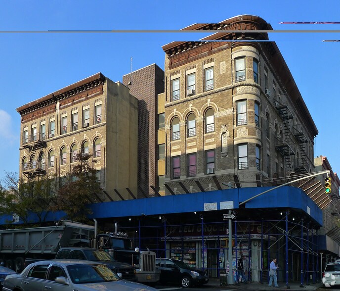 17801782 Madison Ave, New York, NY 10035