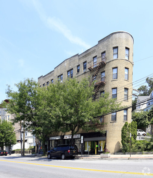 146-152 Mclean Ave, Yonkers, NY for sale - Building Photo - Image 1 of 1