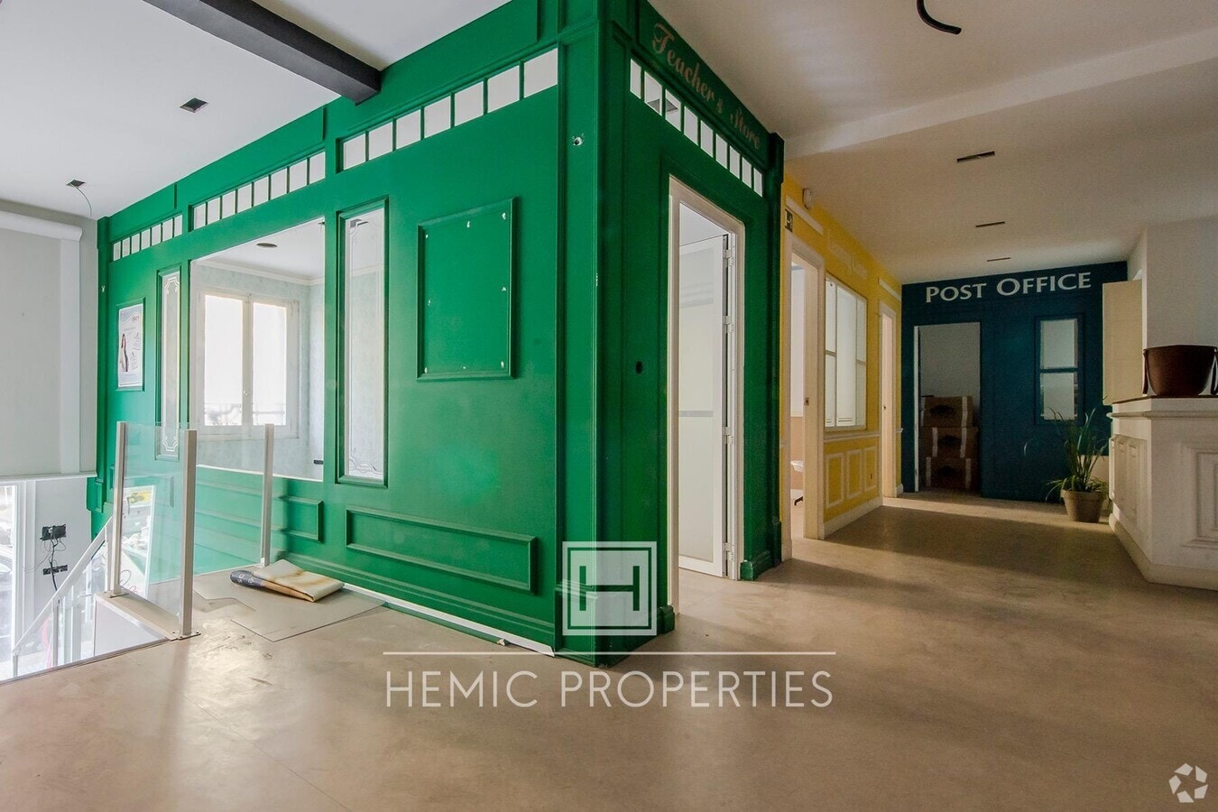 Madrid, MAD 28009 - Unit Puerta CNE - - Interior Photo - Image 2 of 4