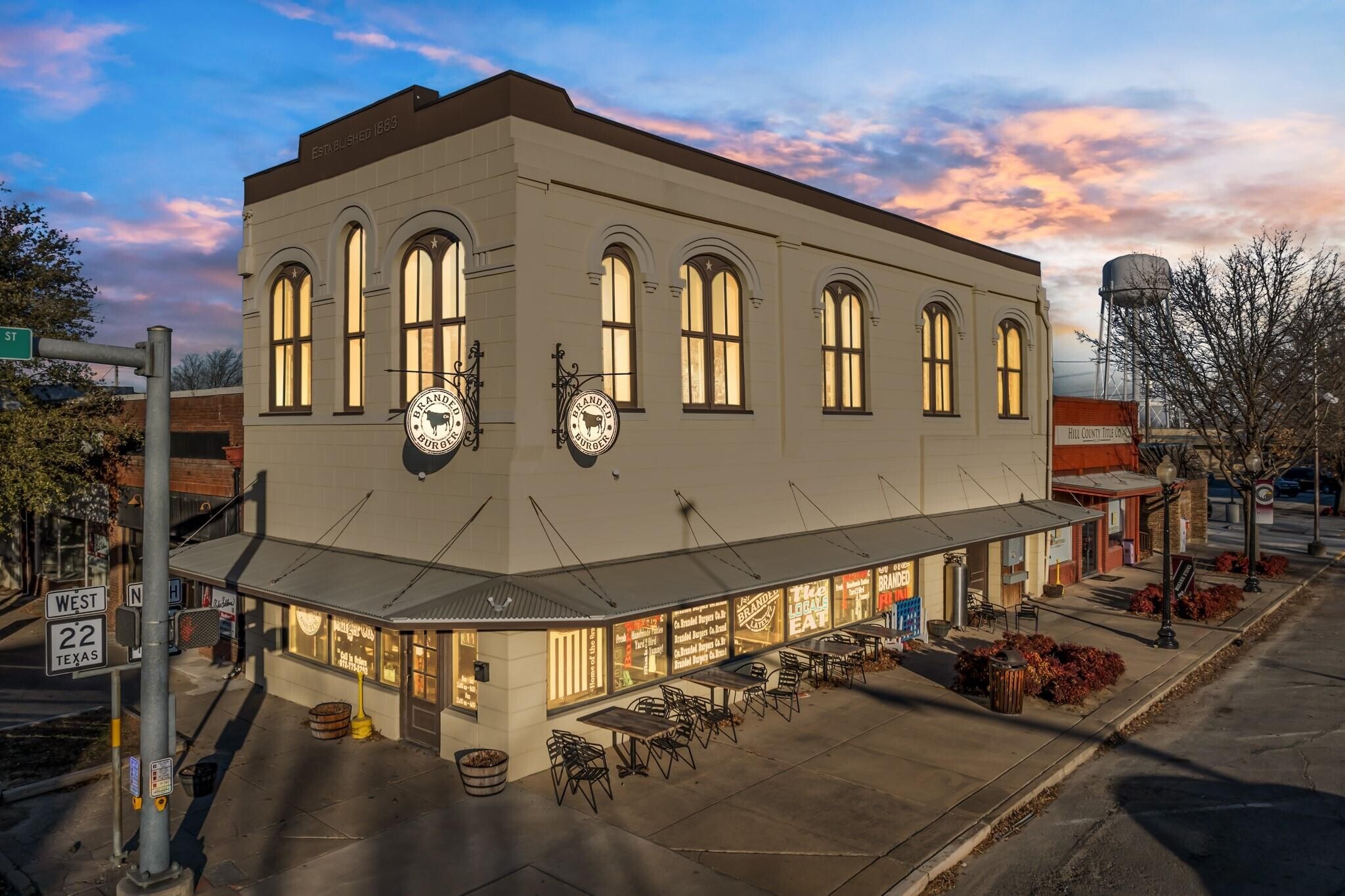 100 W Elm St, Hillsboro, TX for sale Building Photo- Image 1 of 1