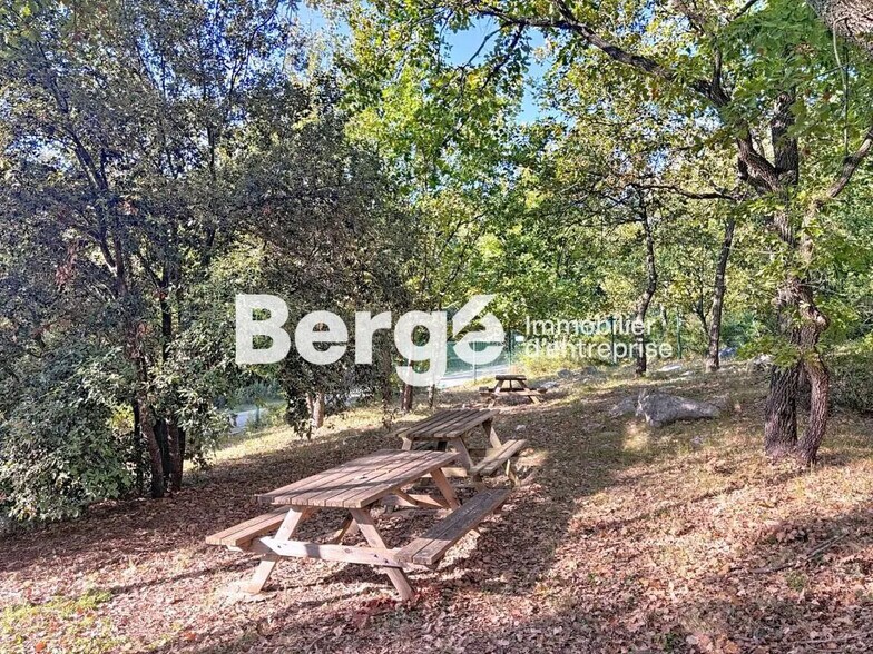 Office in SOPHIA ANTIPOLIS for lease - Building Photo - Image 3 of 9