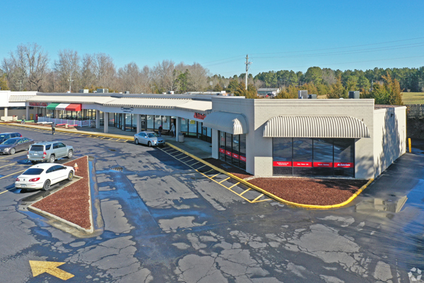 100 Siler Xing, Siler City, NC for lease - Building Photo - Image 3 of 8