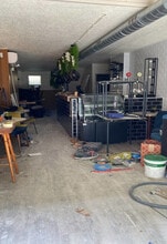 Retail in Barcelona, Barcelona for lease Interior Photo- Image 2 of 4