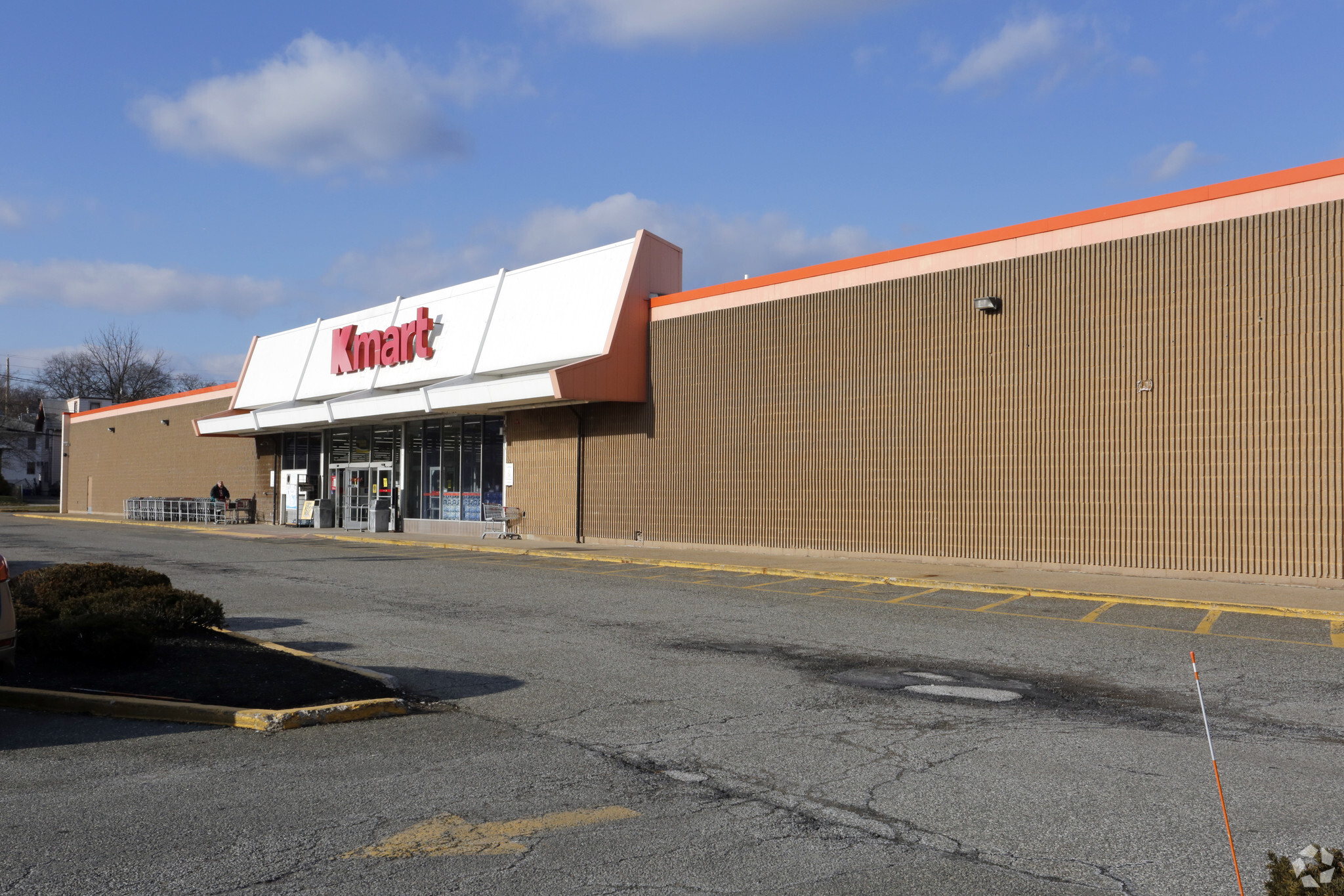 371-411 Main St, Belleville, NJ for lease Building Photo- Image 1 of 4