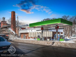 More details for 143 Main St, Ludlow, VT - Retail for Sale