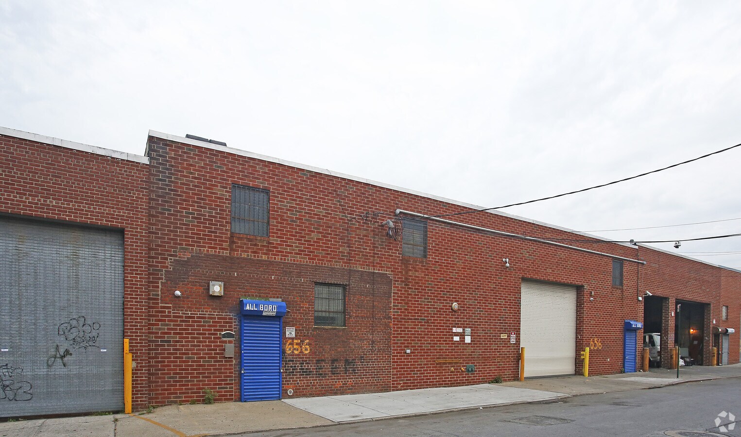 656 Atkins Ave, Brooklyn, NY 11208