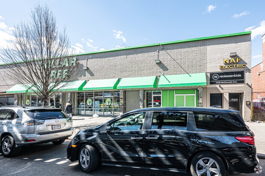 1726-1734 McDonald Ave, Brooklyn, NY for lease - Building Photo - Image 2 of 4