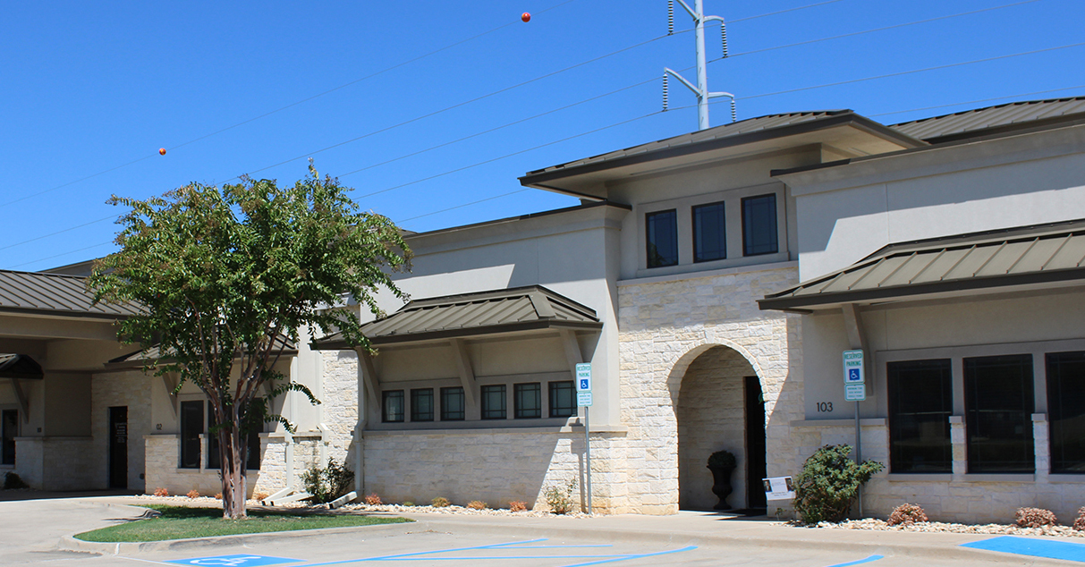 3324 Colorado Blvd, Denton, TX for lease Building Photo- Image 1 of 9