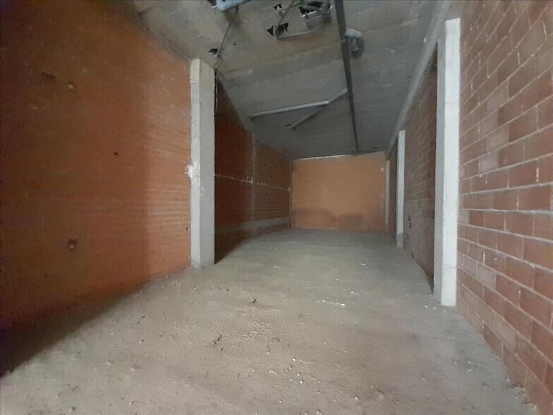 Retail in Almendralejo for sale - Building Photo - Image 3 of 11