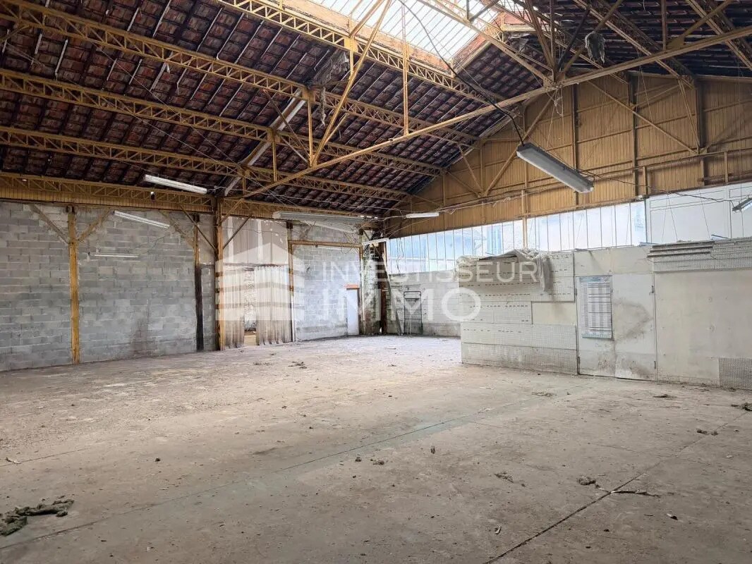 Industrial in Melun for sale Interior Photo- Image 1 of 8