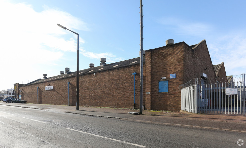 Corngreaves Rd, Cradley Heath for lease - Building Photo - Image 2 of 2