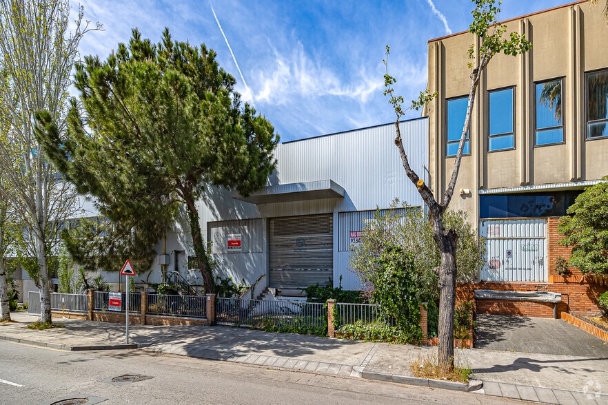 Industrial in Sant Boi de Llobregat, Barcelona for sale - Building Photo - Image 1 of 7