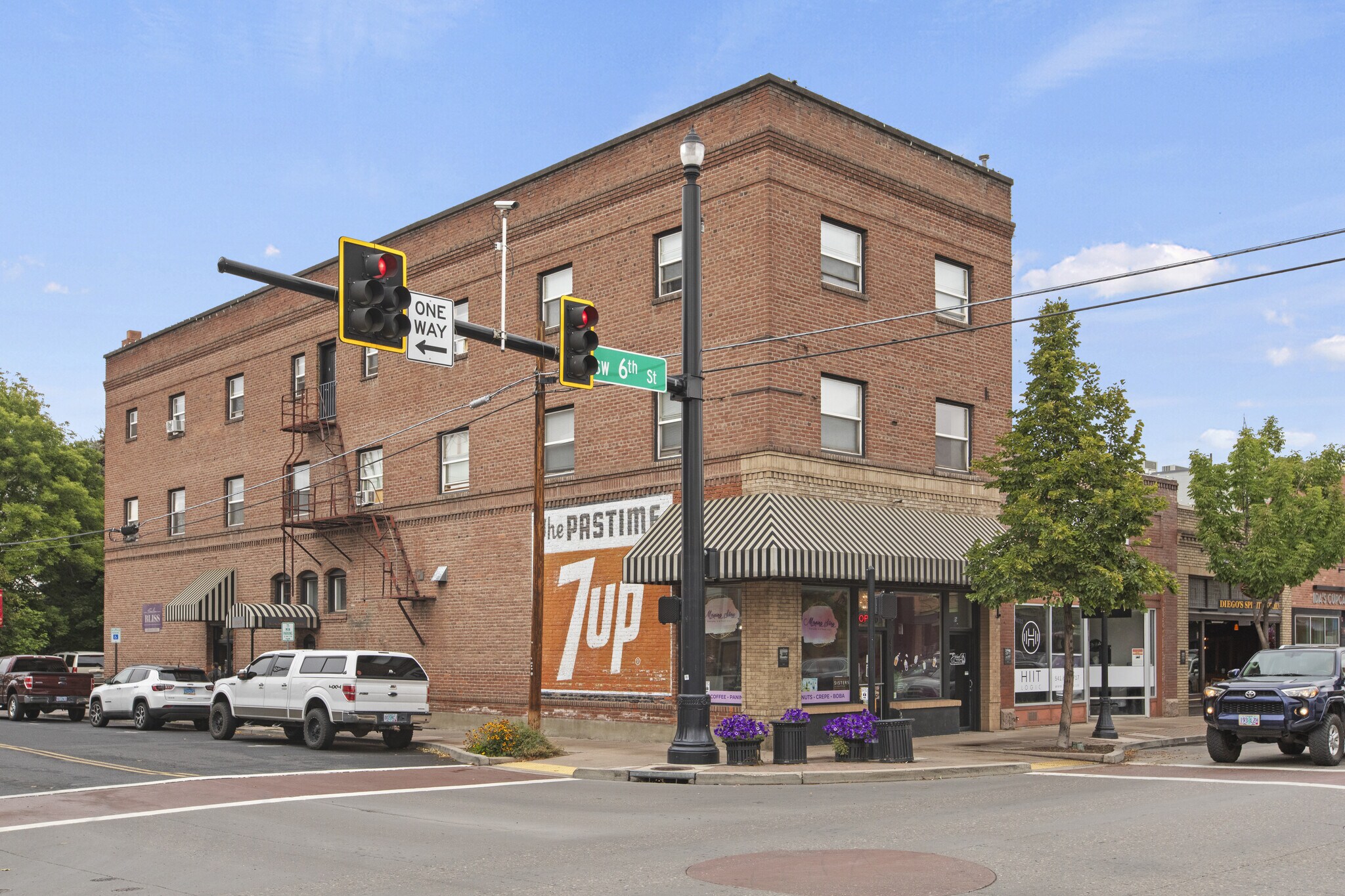 457 SW 6th St, Redmond, OR for sale Building Photo- Image 1 of 1