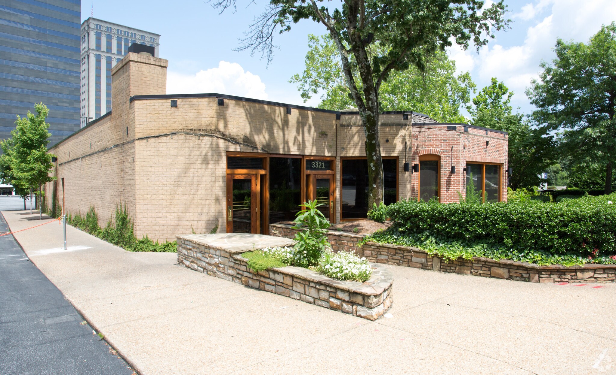 3321 Lenox Rd NE, Atlanta, GA for sale Primary Photo- Image 1 of 1