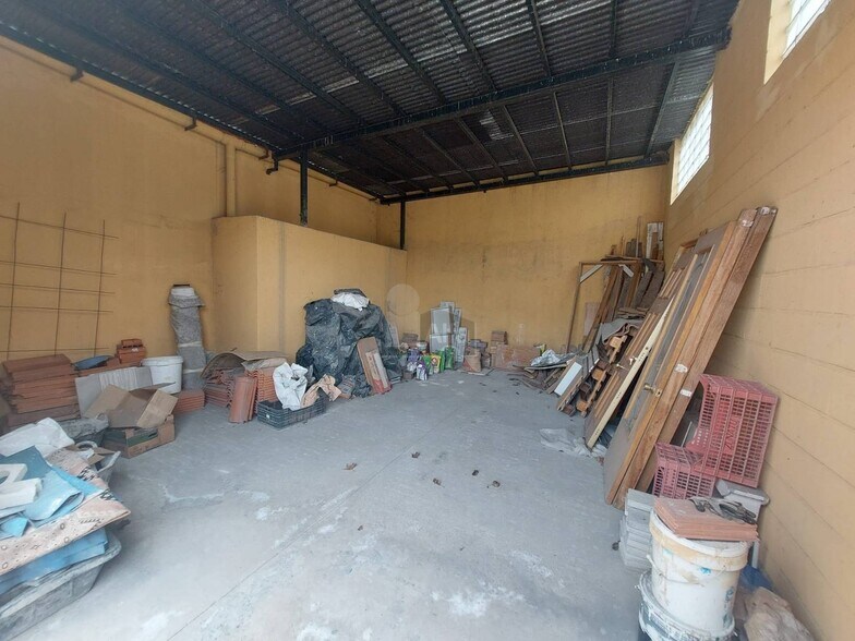 Industrial in Madrid, Madrid for sale - Interior Photo - Image 2 of 15