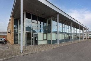 240-241 Gresham Rd, Slough BKS - Warehouse