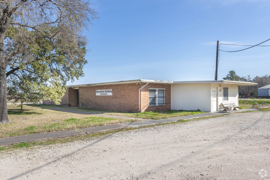 726 Shields St, Channelview, TX for sale - Building Photo - Image 2 of 6