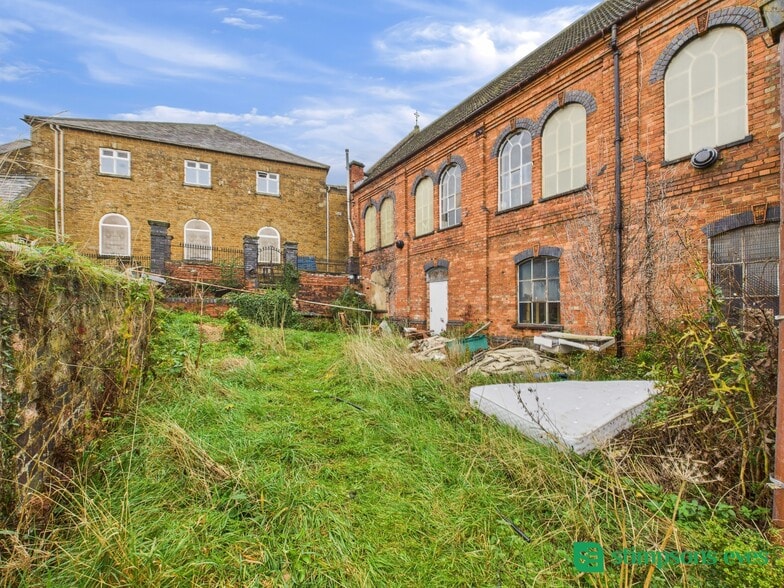 Meeting Ln, Kettering for lease - Building Photo - Image 3 of 15