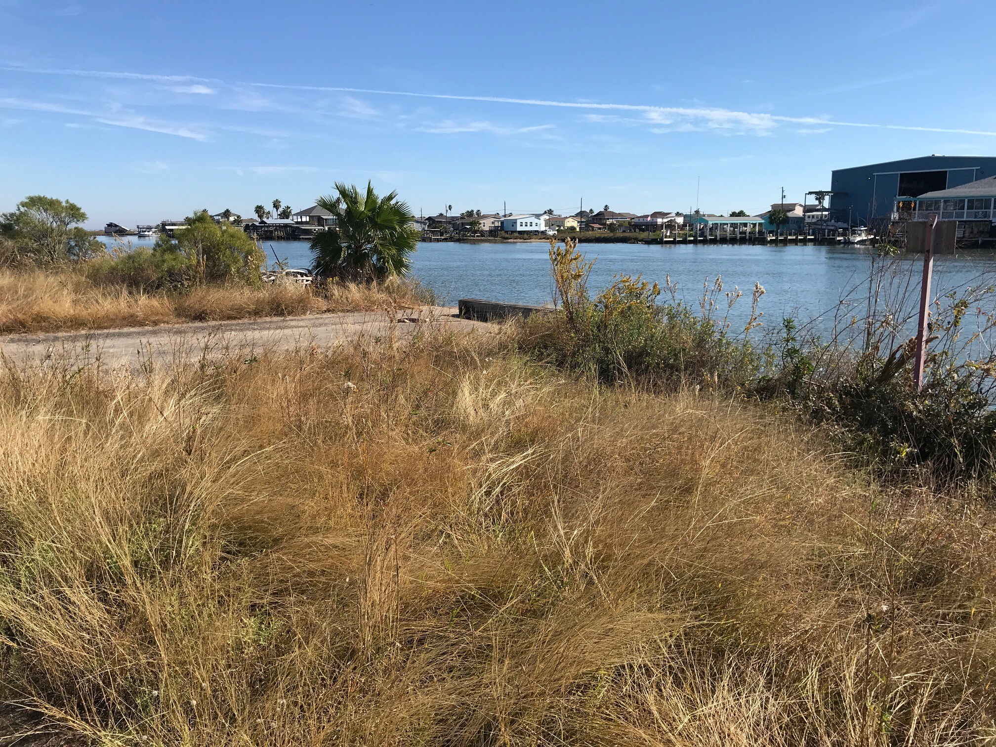 1018 Tarpon Ln, Freeport, TX for sale Primary Photo- Image 1 of 1