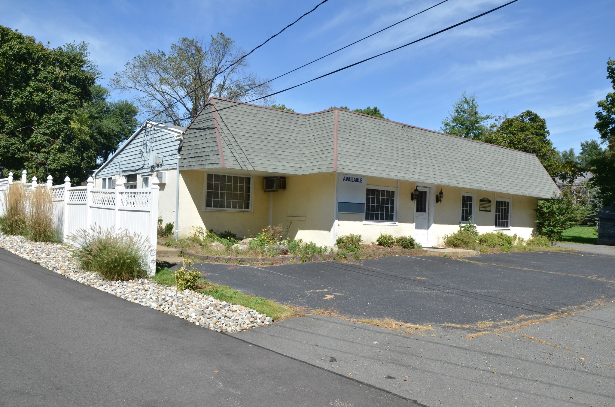 1059 Old York Rd, Ringoes, NJ for sale Building Photo- Image 1 of 1