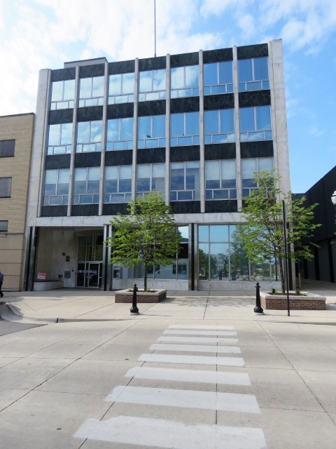 245 W Michigan Ave, Jackson, MI for sale Building Photo- Image 1 of 1