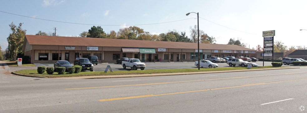 561-577 Bultman Dr, Sumter, SC for lease - Building Photo - Image 2 of 7