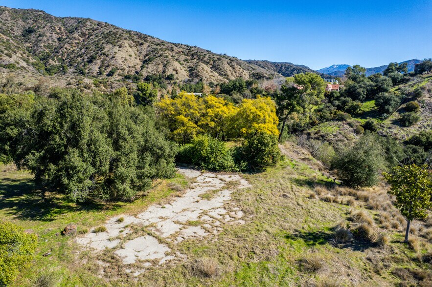 1018 N Glendora Ave, Glendora, CA for sale - Building Photo - Image 3 of 12