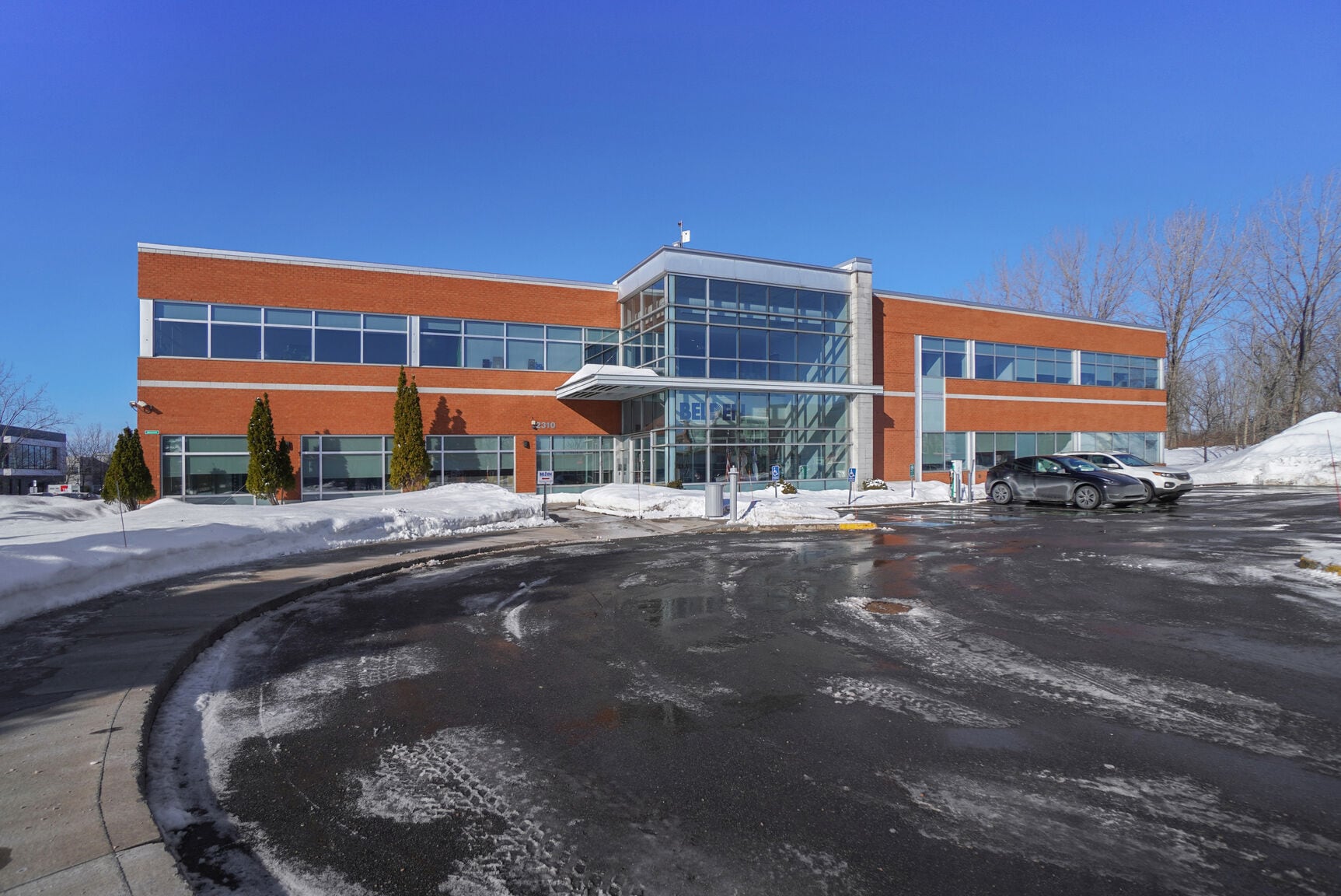 2310 Boul Alfred-Nobel, Montréal, QC for lease Building Photo- Image 1 of 8