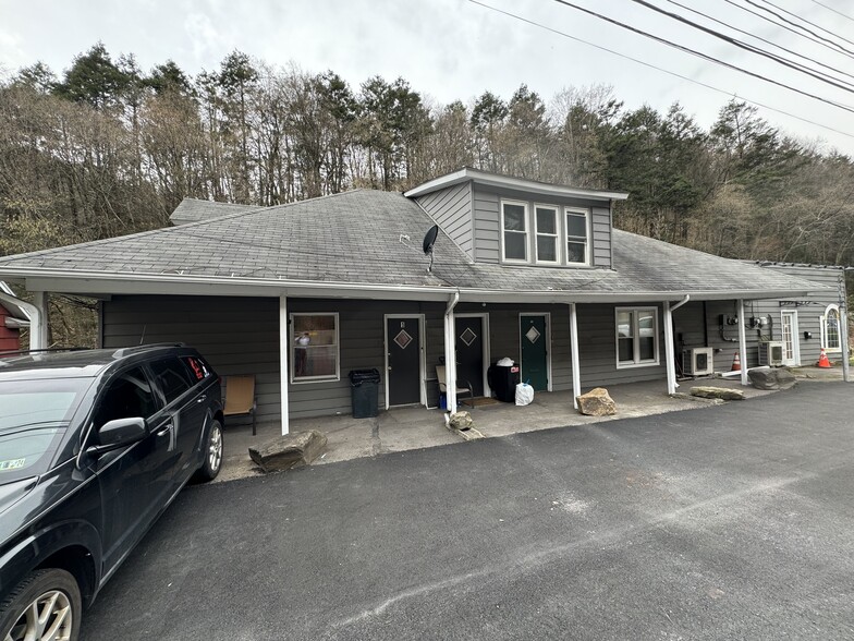 436 Memorial Hwy, Shavertown, PA for sale - Primary Photo - Image 1 of 13