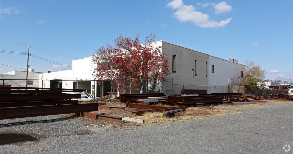 1026 E Patapsco Ave, Baltimore, MD for sale - Primary Photo - Image 1 of 1