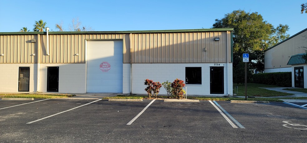 7734 Rutillio Ct, New Port Richey, FL for lease - Building Photo - Image 1 of 15