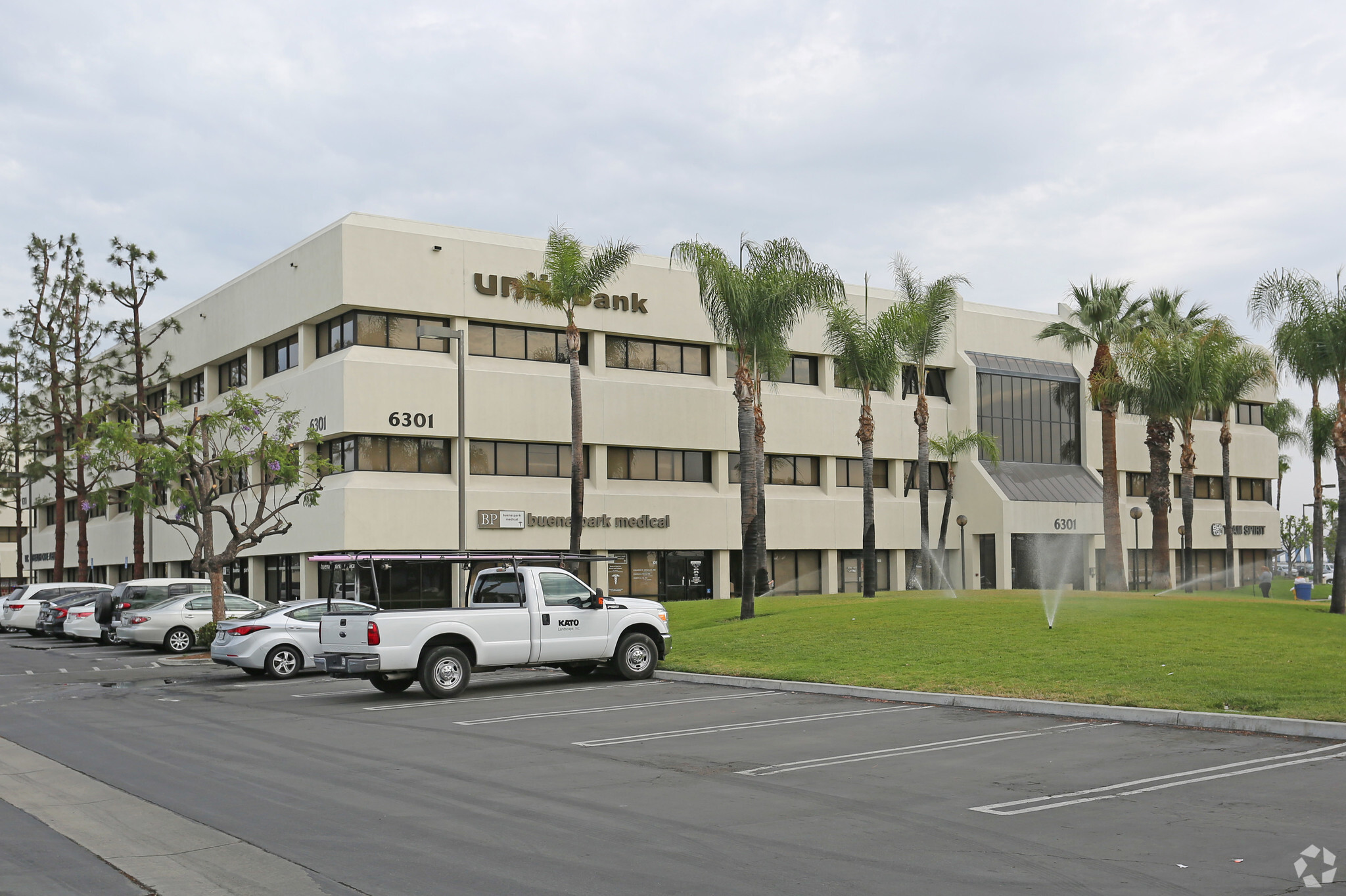 6301 Beach Blvd, Buena Park, CA for lease Building Photo- Image 1 of 10