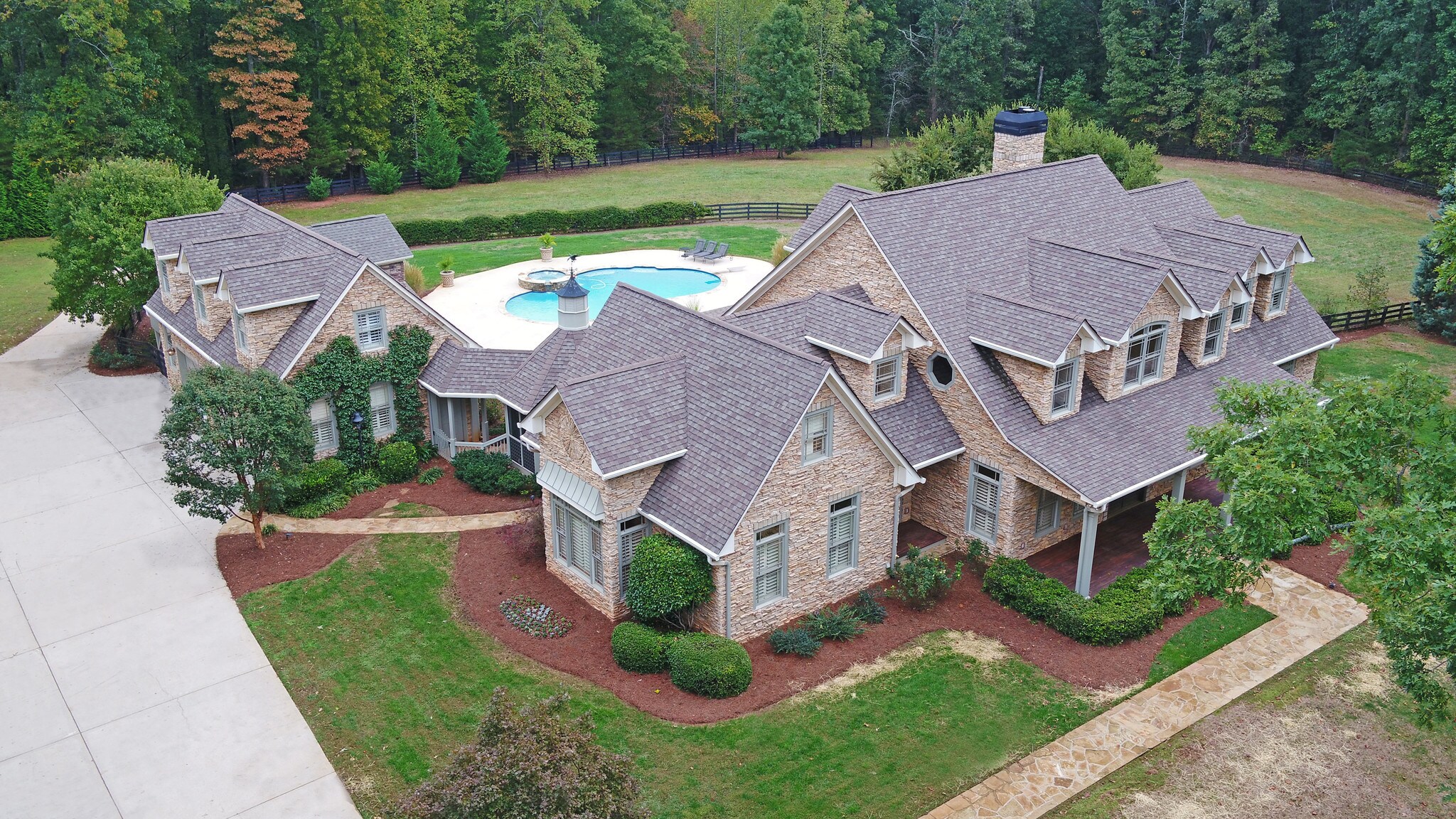 6742 Eubanks Creek Dr, Clermont, GA for sale Primary Photo- Image 1 of 1