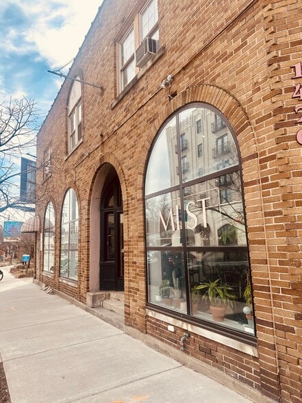 1420 Lake Dr SE, Grand Rapids, MI for lease - Building Photo - Image 2 of 19