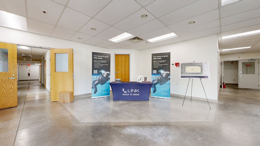 1405 Worldwide Blvd, Hebron, KY for lease - Matterport 3D Scan - Image 2 of 18