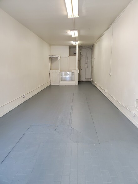 7312-7316 S San Pedro St, Los Angeles, CA for lease - Interior Photo - Image 2 of 4