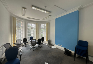 32-34 Harborne Rd, Birmingham for lease Interior Photo- Image 2 of 5