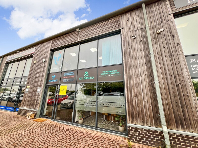 Cooil Rd, Isle Of Man for lease - Building Photo - Image 1 of 1