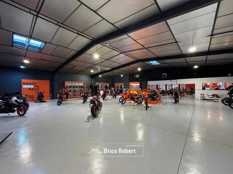 Flex in Civrieux-d'Azergues for sale - Interior Photo - Image 3 of 6