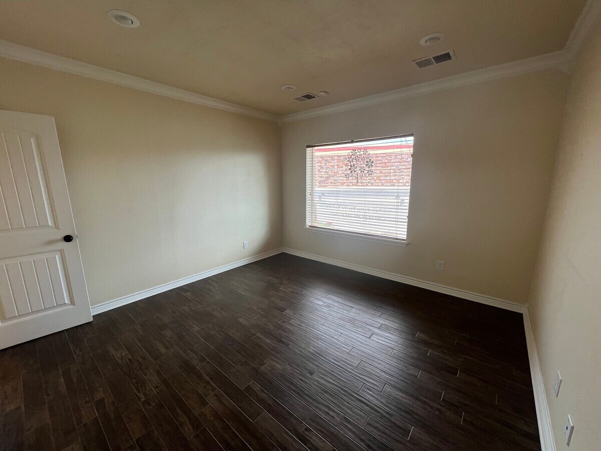 7311 Marsha Sharp Fwy, Lubbock, TX 79407