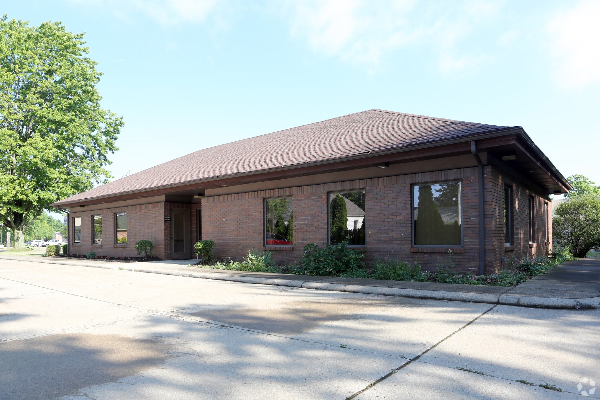 5315 Oberlin Ave, Lorain, OH for sale Primary Photo- Image 1 of 1