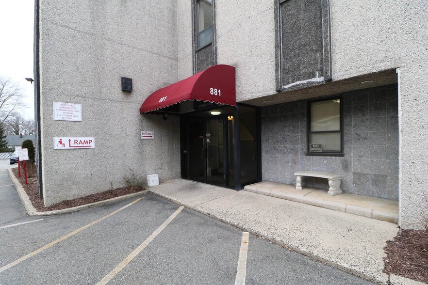 881 Allwood Rd, Clifton, NJ 07012 Modern Office