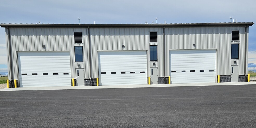 2800 Terminal Dr, Great Falls, MT for lease - Building Photo - Image 2 of 13